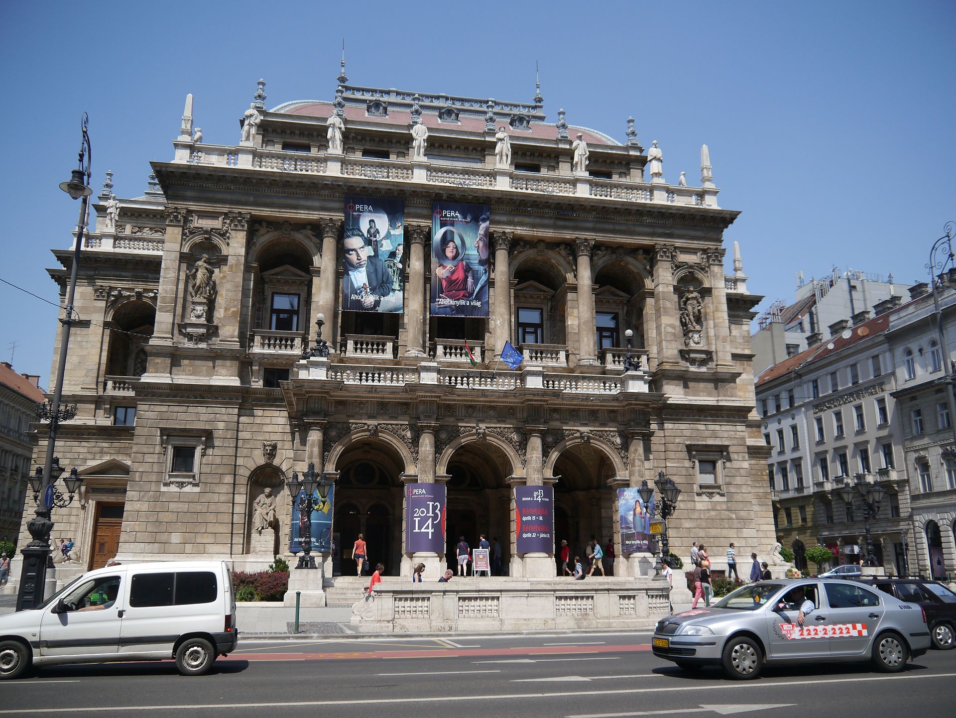 hungarian-state-opera-house-budapest